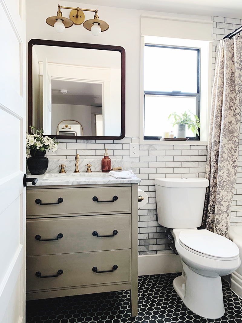 Evergreen House: Mudroom Reveal (and Our Favorite Moody Paint Colors!) -  Jenny Komenda