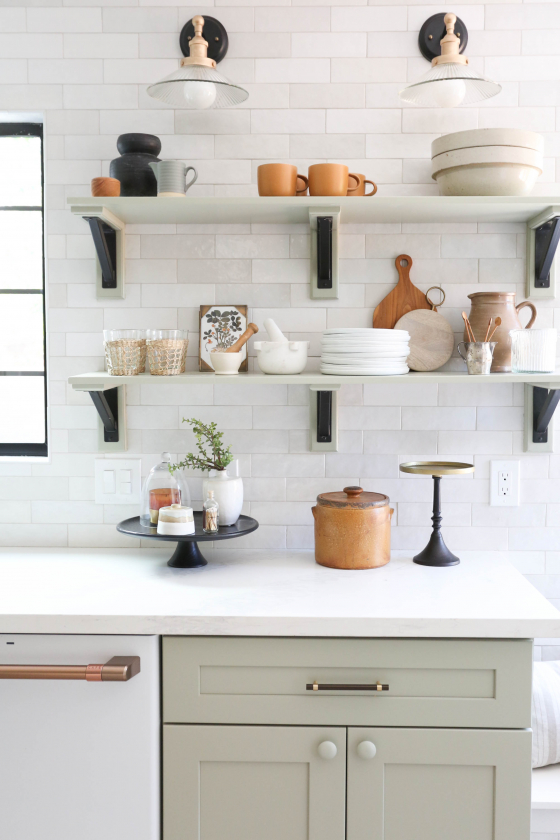 Juniper Tips: Kitchen Shelf Styling