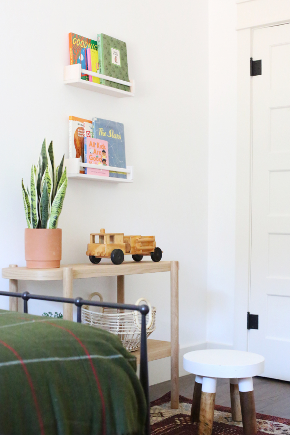 Evergreen House: The Kid's Bedroom - Jenny Komenda