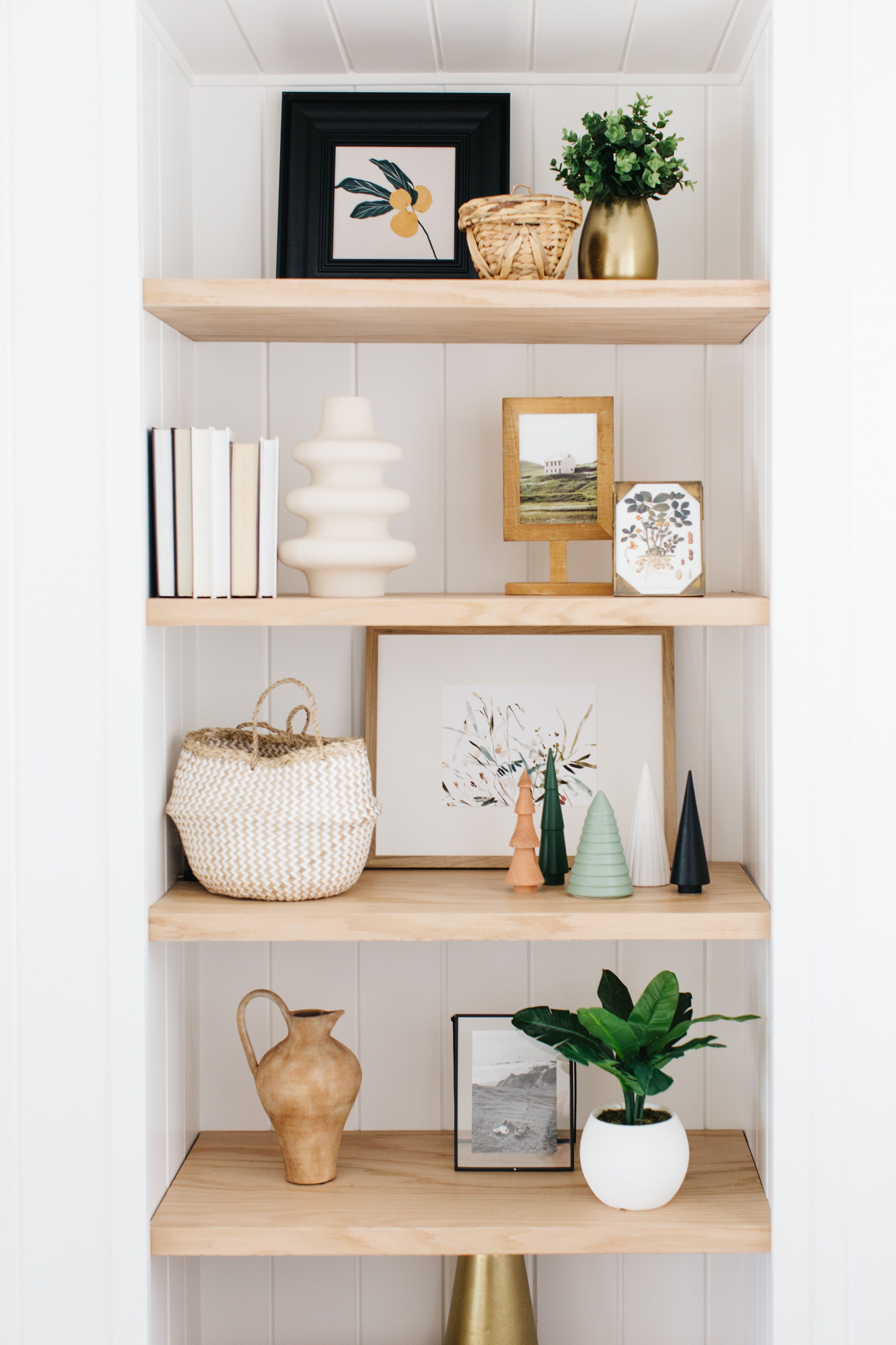 Unique Ways To Display Art - Our Favorite Frames & Easels - Jenny Komenda
